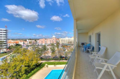 3 Bed Apartment Vilamoura Center