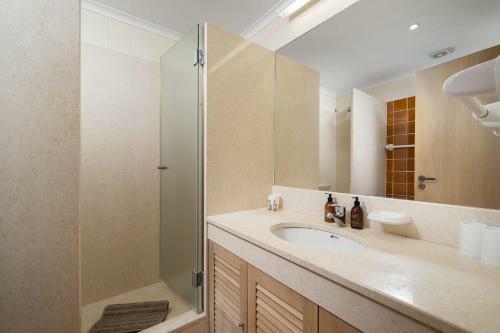 3 Bedroom Apartment In Gated Complex With Pool Vila Sol Resort