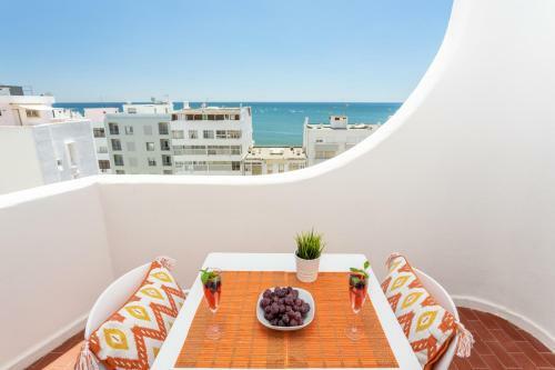 Apartamento Modern Ocean View Apt 2 Min Walk To Beach