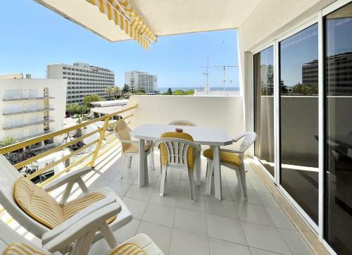 Apartamento Alcharb - Pool & City Center - Vilamoura