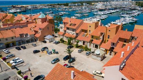 Apartamento Marina Charming 3bdr Duplex By Lovelystay