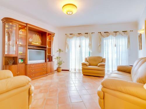 Villa Al - Vivenda Caravela