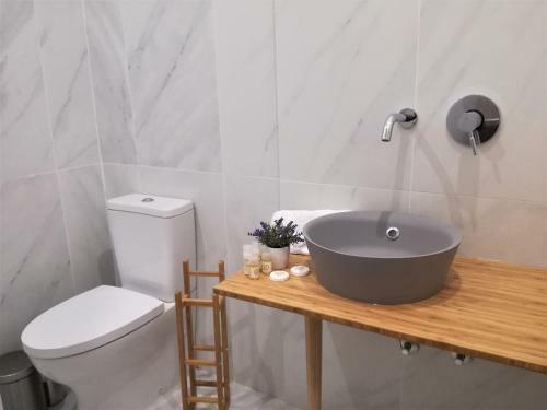 Hostal Temple Suites Guesthouse