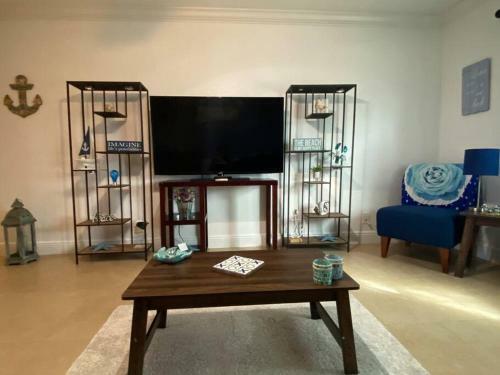 Perfect Balanced Apartment, Renewed;