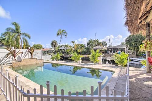 Pompano Beach Retreat With Pool About 4 Mi To Beach