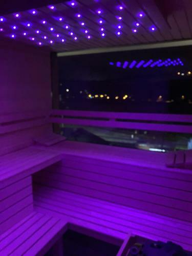 Johan Hotel