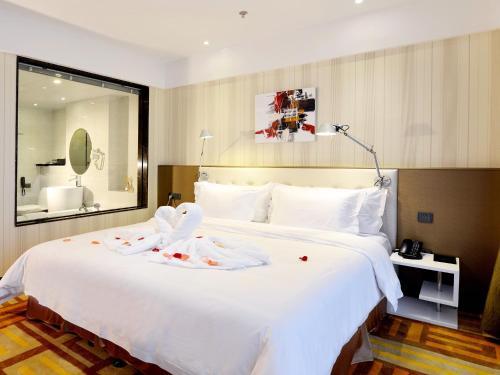 Xiamen Discovery Hotel