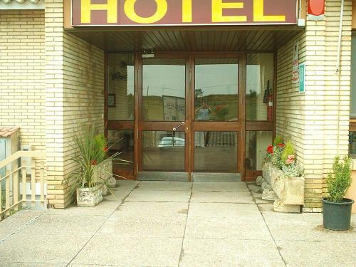 Hotel Cari�ena