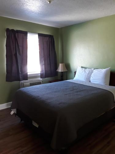 Eddy's Motel