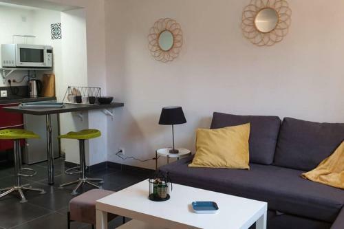Apartamento Studio Hyper Centre � 29 M�tres De La Plage!