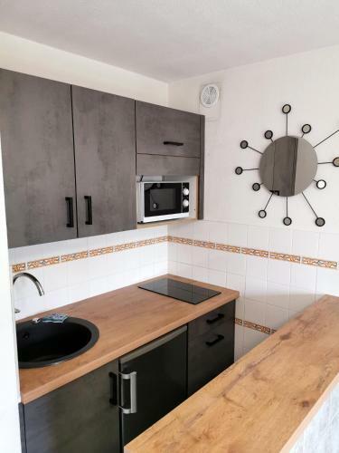 Apartamento 2 Pi�ces Front de Mer Ensoleill� Et Calme Acc�s Direct Plage