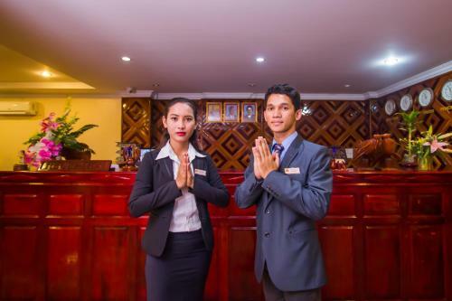 Good Luck Day Hotel