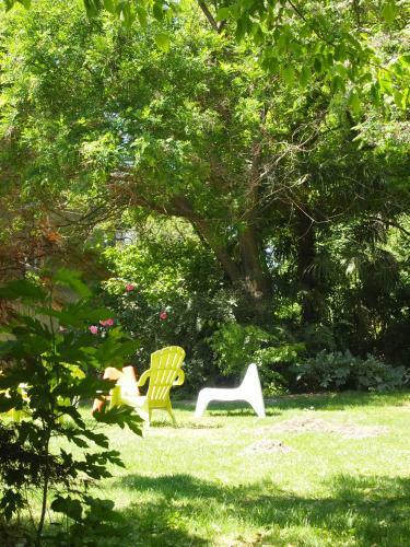 Orangerie De Cardet B&B
