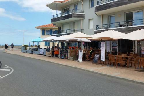 Beach Front Apartment Eljocri