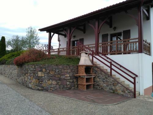 Location D'une Maison Typique Du Pays Basque