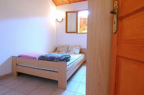 4 People Apartment 350 M From The Sea