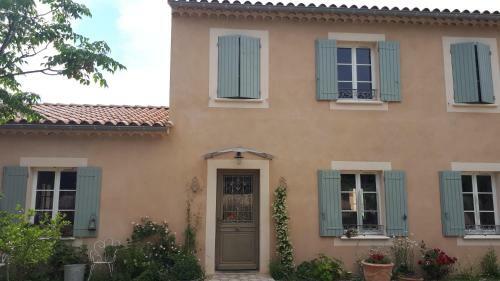 L'esperluette Fleurie B&B