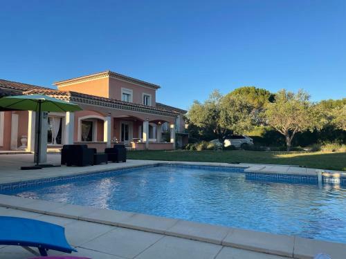 Ma Villa Proven�ale 2 Options Location