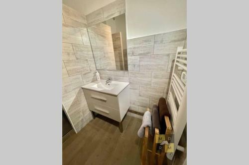 Apartamento L?ourtal Proche Centre Ville Cocooning Wifi