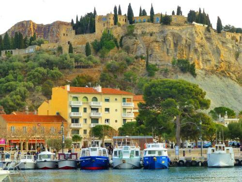 Apartamentos Cassiop�e