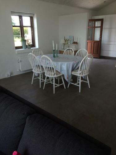 Sellebjerg Apartment