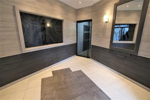 Vend�me Apartment