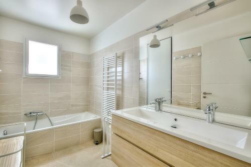 Apartamento Superbe Penthouse Avec Jacuzzi � 5min de La Croisette