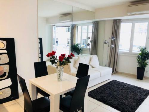 Apartamento � Palais Des Iles Two Bedroom Cannes