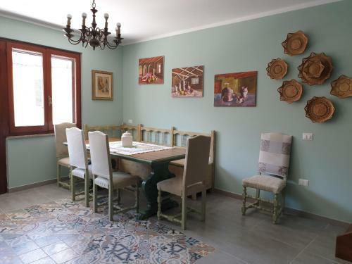 Hostal Shab&b Guesthouse