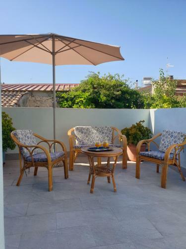 Hostal Shab&b Guesthouse
