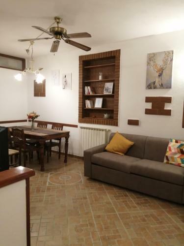 Apartamento Casa Alberto Fondi Centro Storico