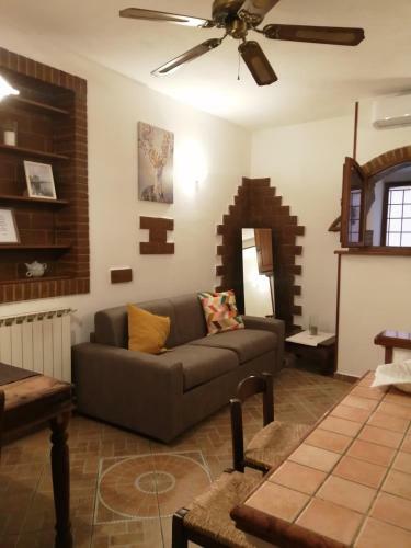 Apartamento Casa Alberto Fondi Centro Storico