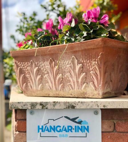 Hangar Inn B&B
