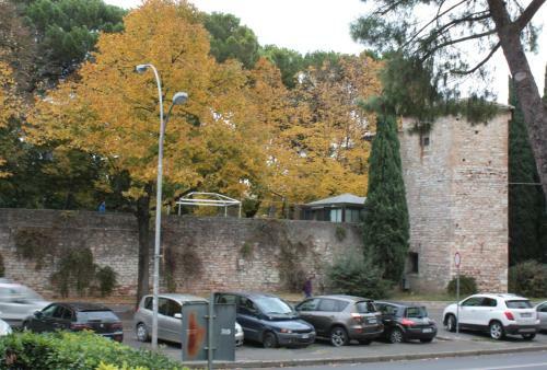 Hostal Affittacamere Parco Dei Canap�