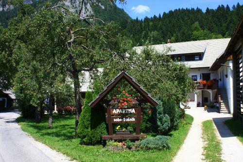 Hostal Apartments Su?nik