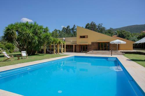 Liiiving In Caminha | Countryside Pool House