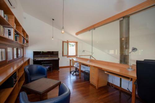 Liiiving In Caminha | Countryside Pool House
