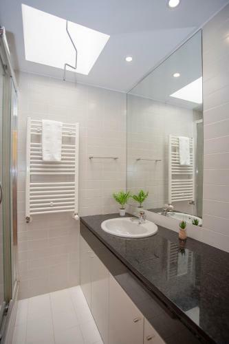 Liiiving In Caminha | Countryside Pool House