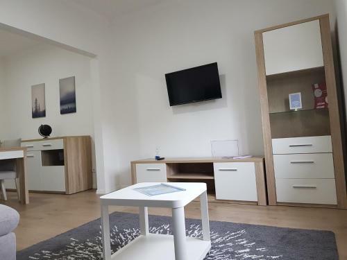 Lodge Find Out Santar�m