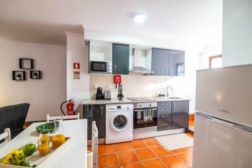 Apartamento Do Pinheiro (with Shared Swimming Pool)