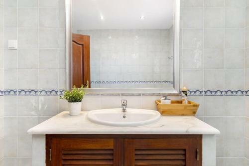 Villa Arade Riverside - Jacuzzi And Heated Pool