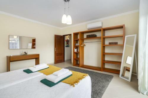 Villa Arade Riverside - Jacuzzi And Heated Pool