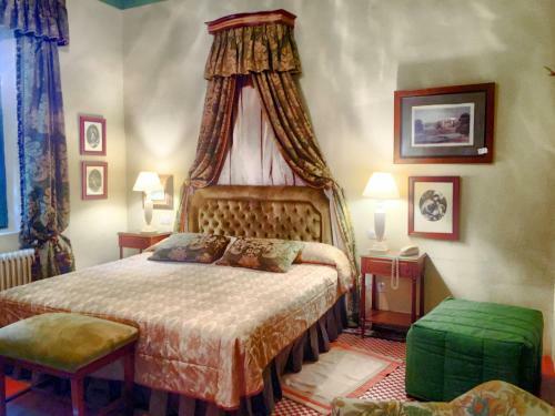 Hotel Caserio De Lobones