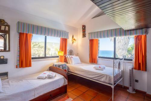 Rent4rest Sesimbra 4bdr Ocean View And Private Pool Villa