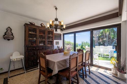 Rent4rest Sesimbra 4bdr Ocean View And Private Pool Villa