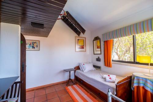 Rent4rest Sesimbra 4bdr Ocean View And Private Pool Villa
