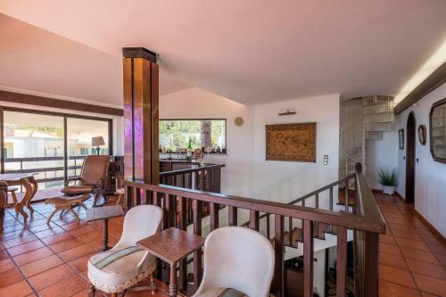 Rent4rest Sesimbra 4bdr Ocean View And Private Pool Villa