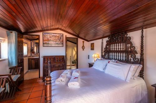 Rent4rest Sesimbra 4bdr Ocean View And Private Pool Villa