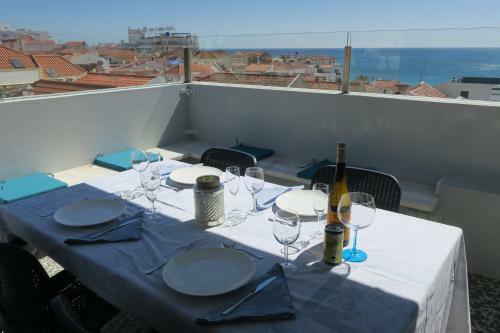 Blue Bay Beach Apartment
