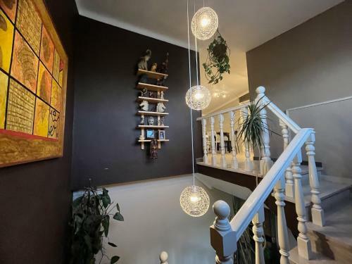 Sun House - Near Sintra - Triple Rooms - Kitchen - Pool